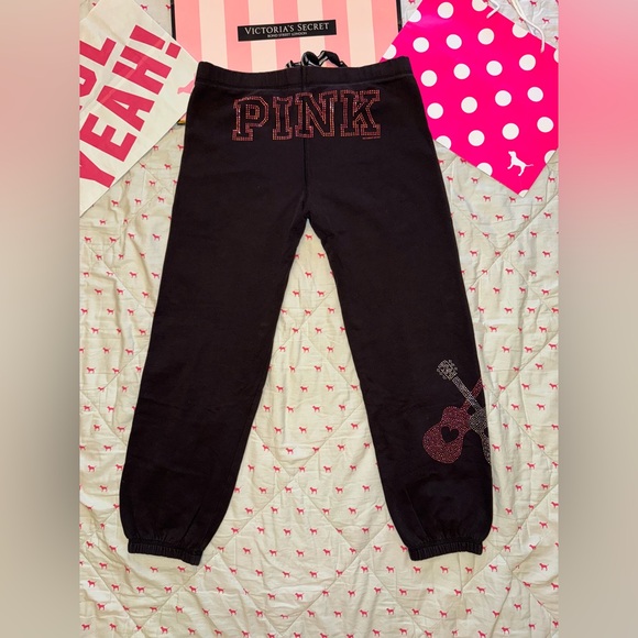 VS PINK VINTAGE ROCK & ROLL GUITAR BLING RHINESTONE LOGO SWEATPANTS RARE HTF LG